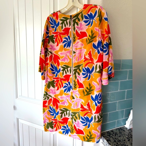 Olivaceous Colorful Tropical Print Shift Dress Sz Med - Picture 4 of 6